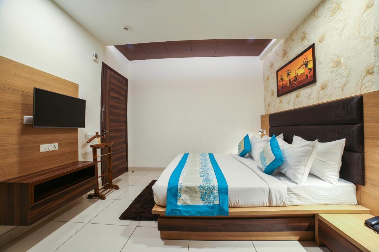 Hotel Grand Regency By Jmd Group Near Delhi Igi Airport New Delhi Exterior foto