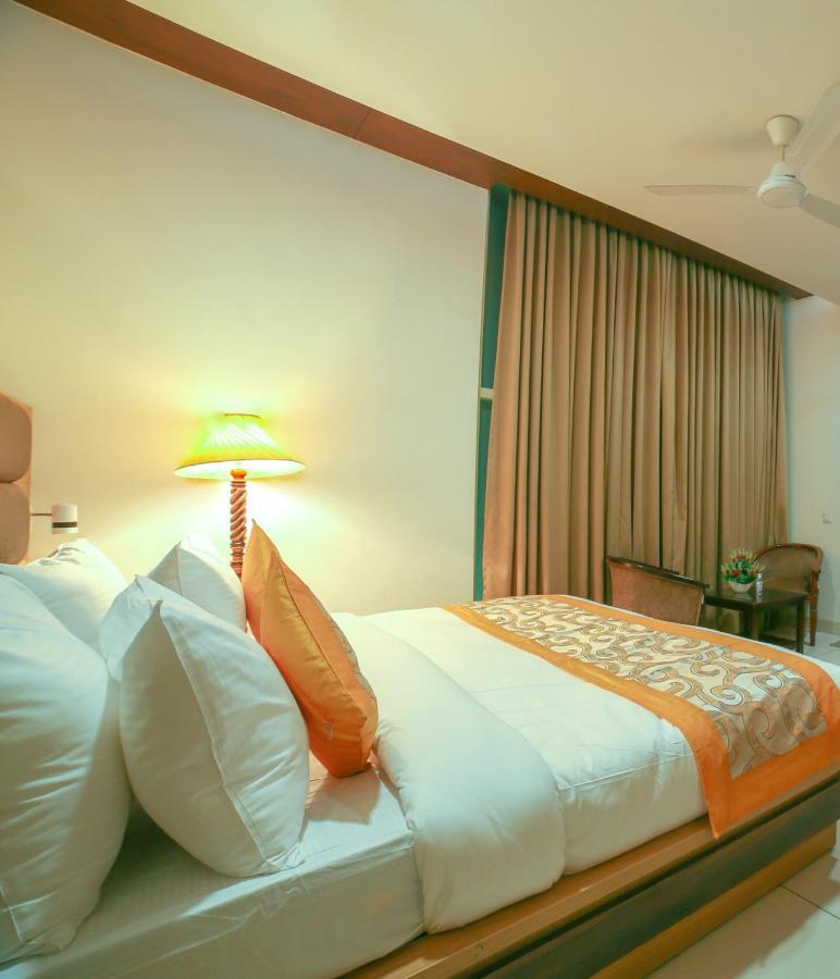Hotel Grand Regency By Jmd Group Near Delhi Igi Airport New Delhi Exterior foto